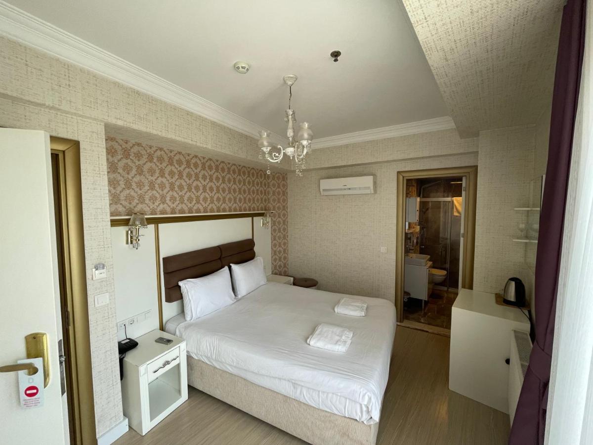 The Local Exclusive Bed & Breakfast Istanbul Exterior photo
